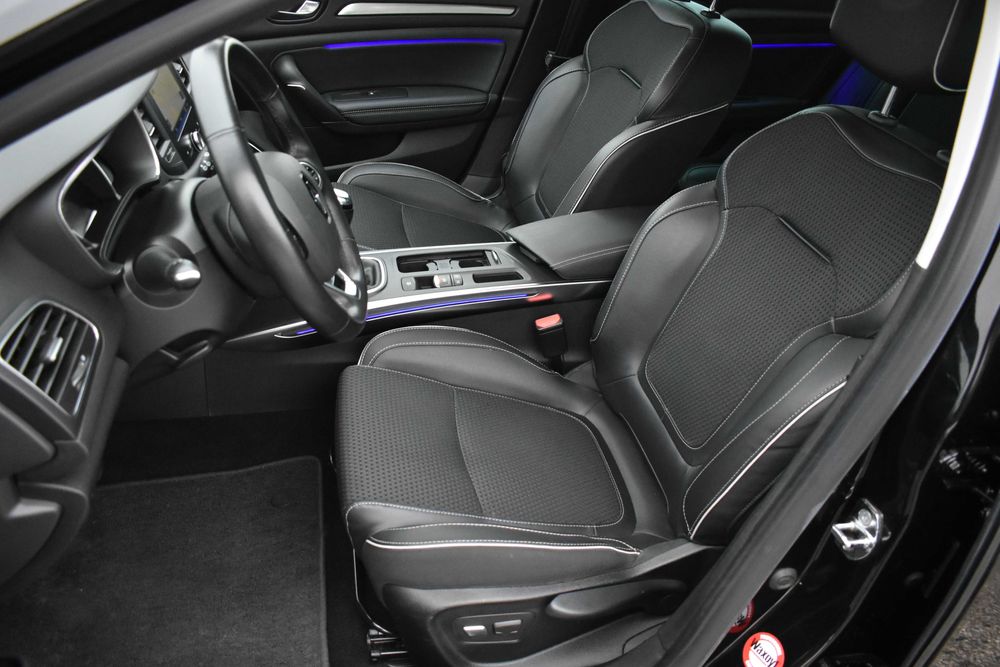 BEZWYPADKOWE Renault MEGANE 2017r BOSE Full LED Kamera Ambiente