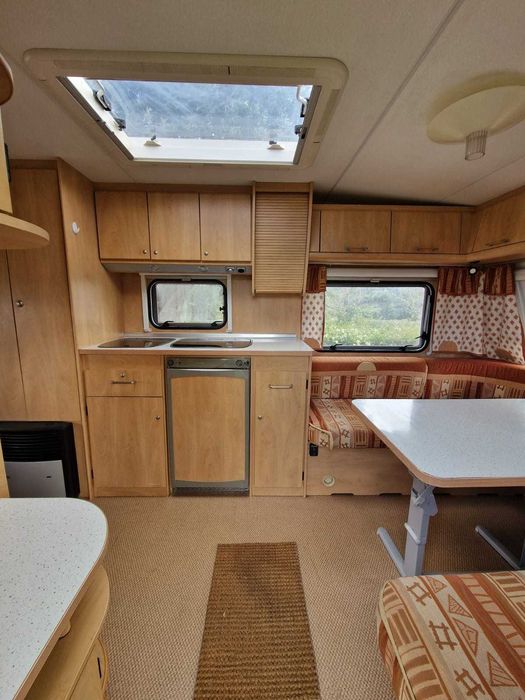 Caravana Burstner 550 tk avantgarde Ar Condicionado