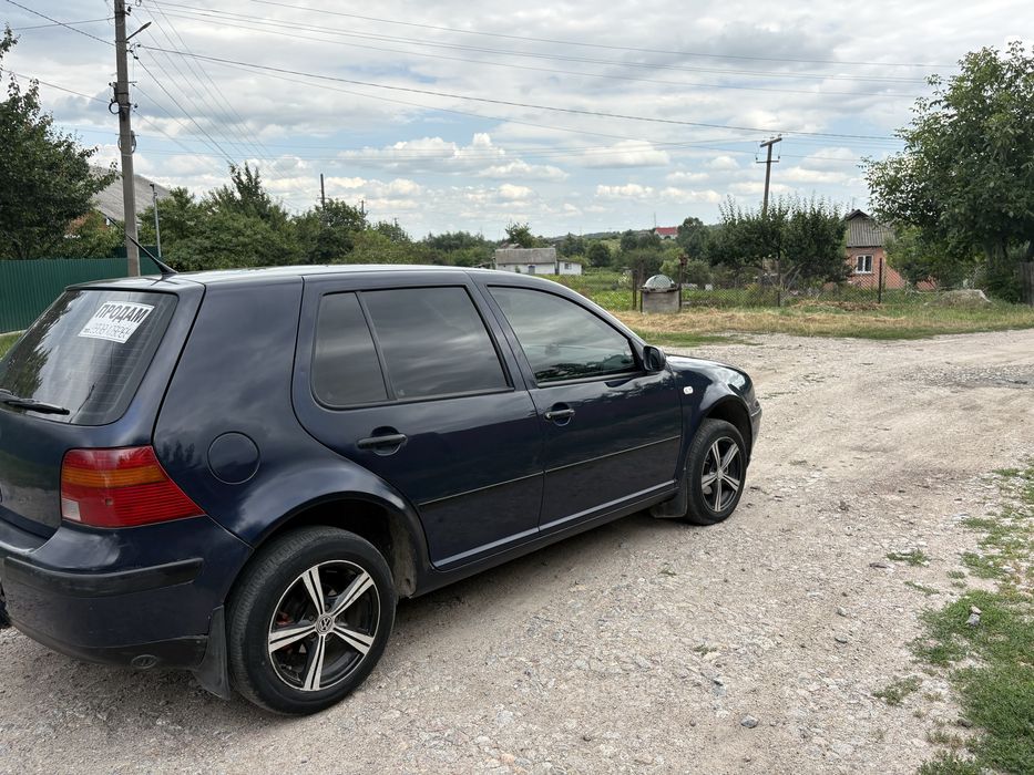 Продам Volkswagen Golf