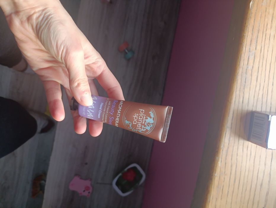 Krem do rąk planet spa Avon