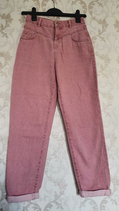 Джинсы Bershka высокая талия розовые