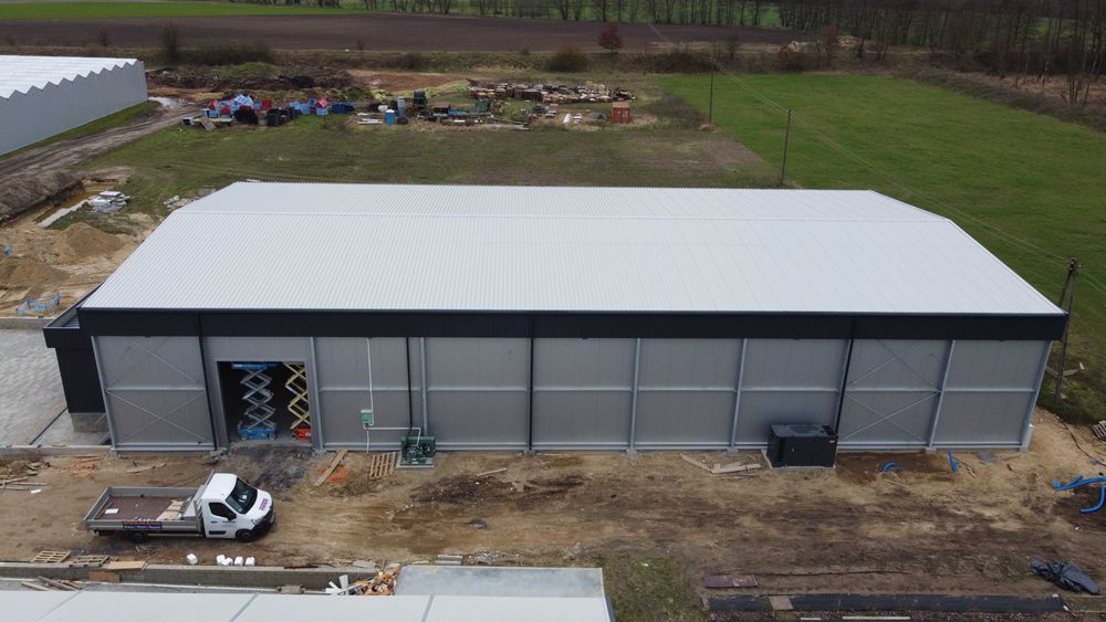 Hala chłodnicza 23x45x6  do przeładunków z dokami spedycyjnymi