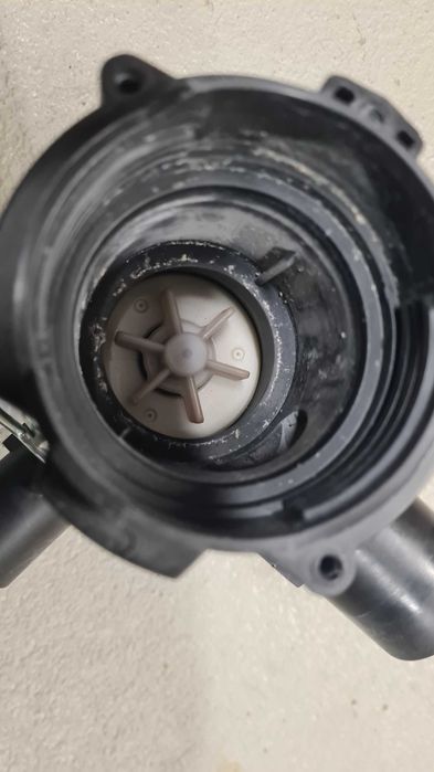 Pompka wody do pralki Bosch