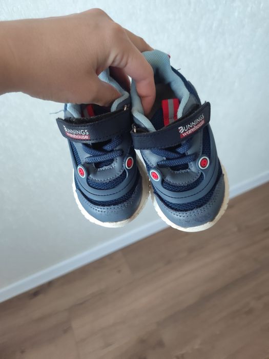 Кросівки 24 розмір