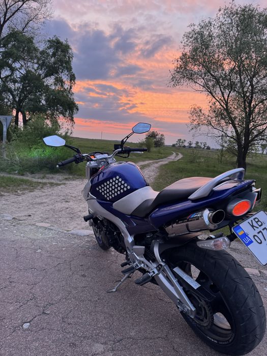 Suzuki gsr 600 2006 на Yoshimura