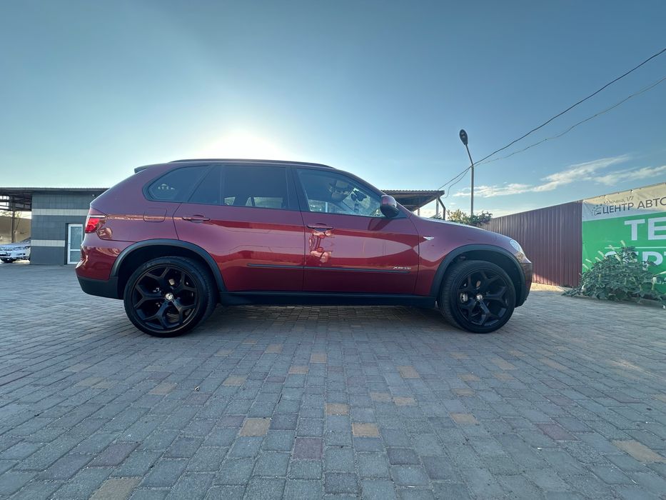 Продам bmw x5 e70