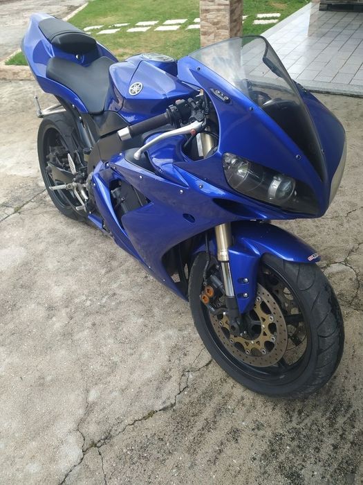 Vendo Yamaha R1