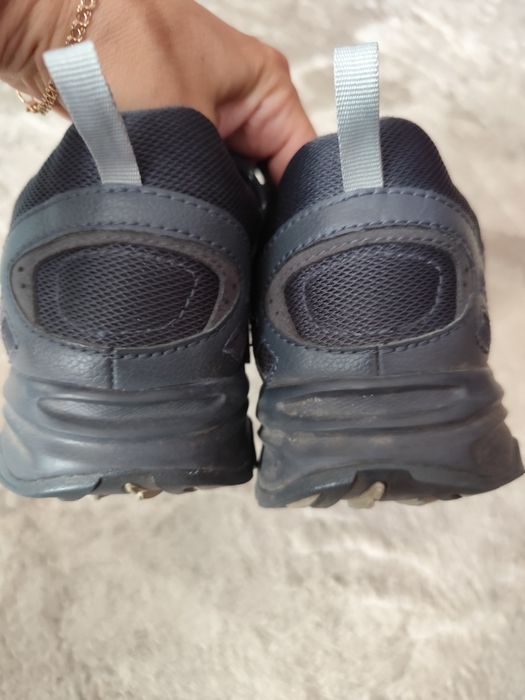 Трекінгові кросівки The North Face Gore-Tex.
Стан