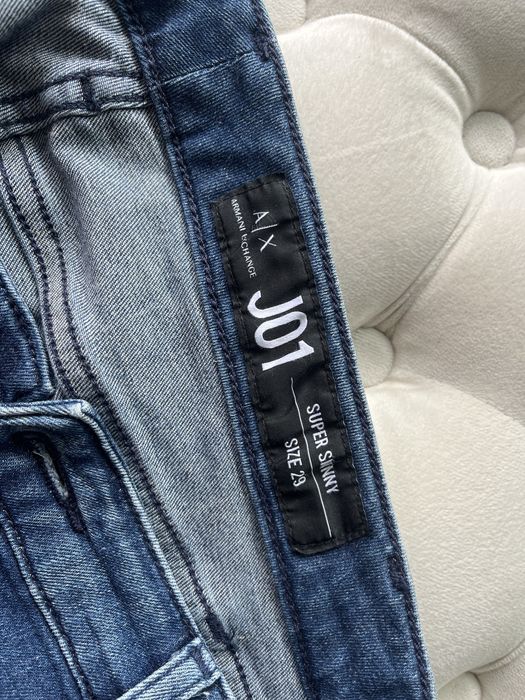 Jeansy Armani Exchange