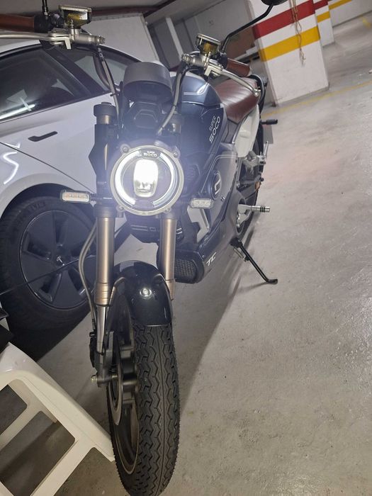 Mota Elétrica Super Soco TC 2019 (50cc) — Impecável, só 4.268 Km