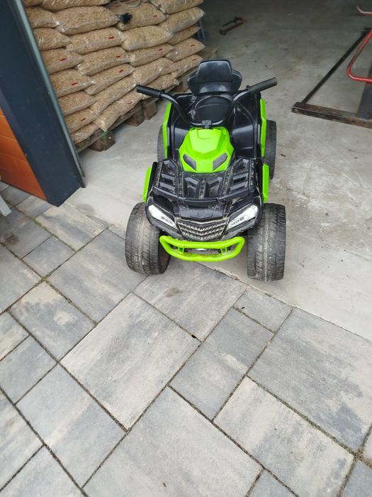 Quad elektryczny dla dziecka
