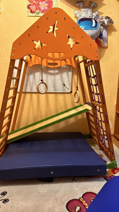 Спортивний дитячий комплекс