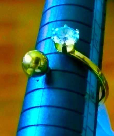 Anel Solitario Aço Dourado NOVO - Saldo