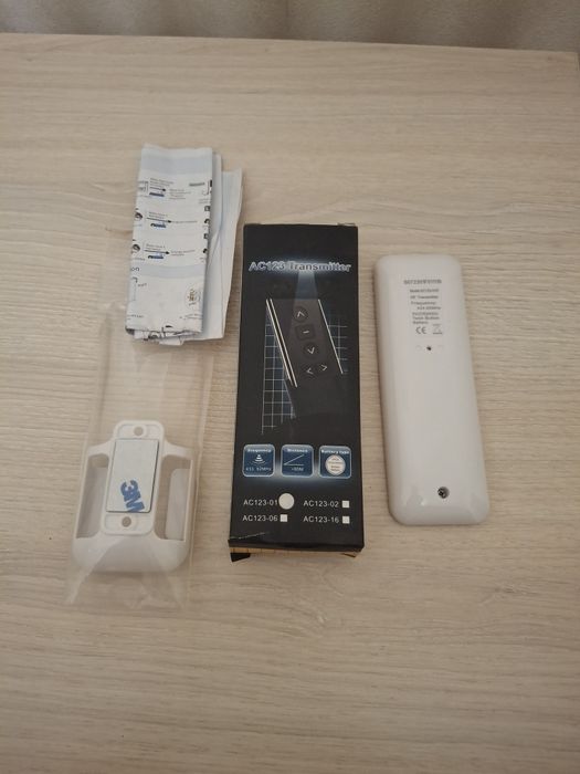 Пульт для електрокарниз AC123-01D