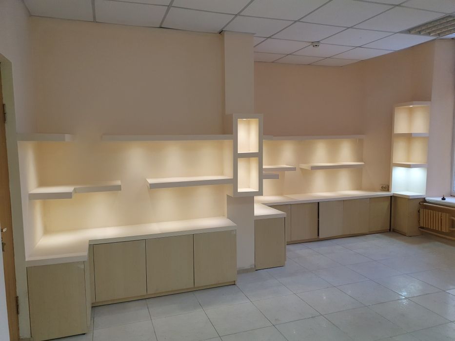 Оренда приміщення власник Злуки 35