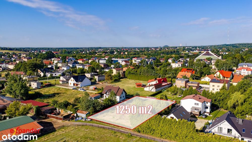 z wszystkimi mediami, obok nowych domów, 5 min- wjazd na Autostradę A4