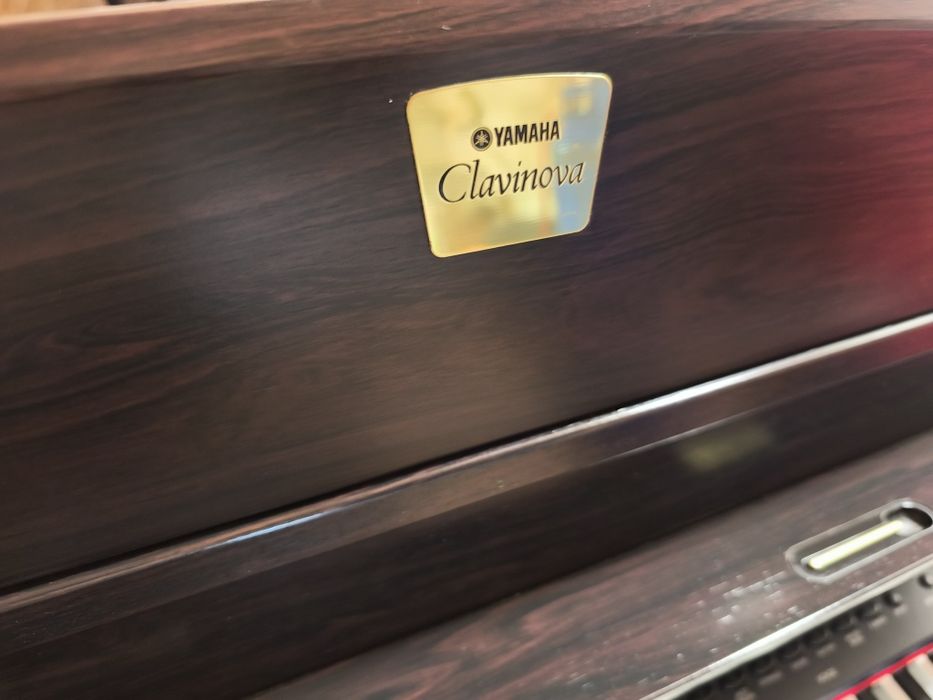 Pianino cyfrowe Yamaha Clavinova CLP-370