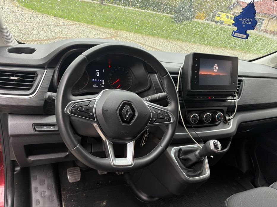 Bus 9 osobowy wynajem renault trafic 2,0 long