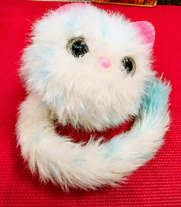Интерактивная кошечка Pomsies- KOKO в отличном состоянии