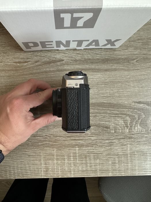 Плівкова камера Pentax 17 35 мм плівка