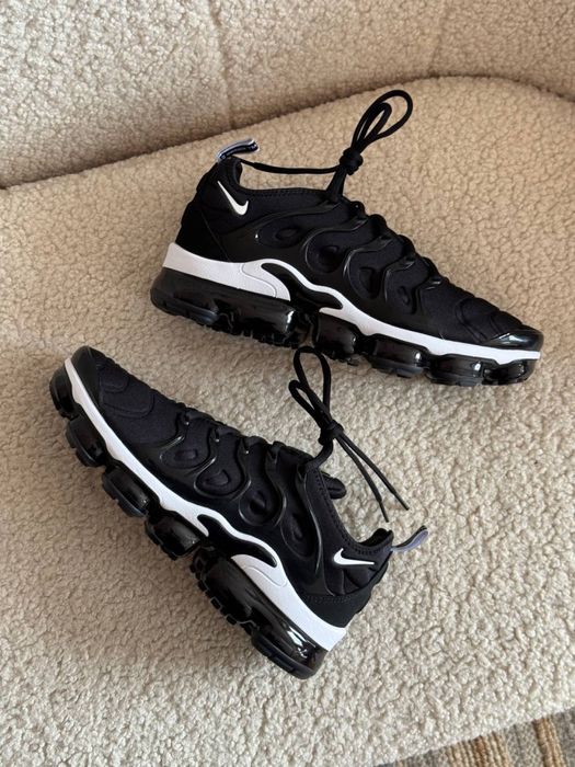 Кросівки кроссовки чоловічі Nike Air VaporMax 44p