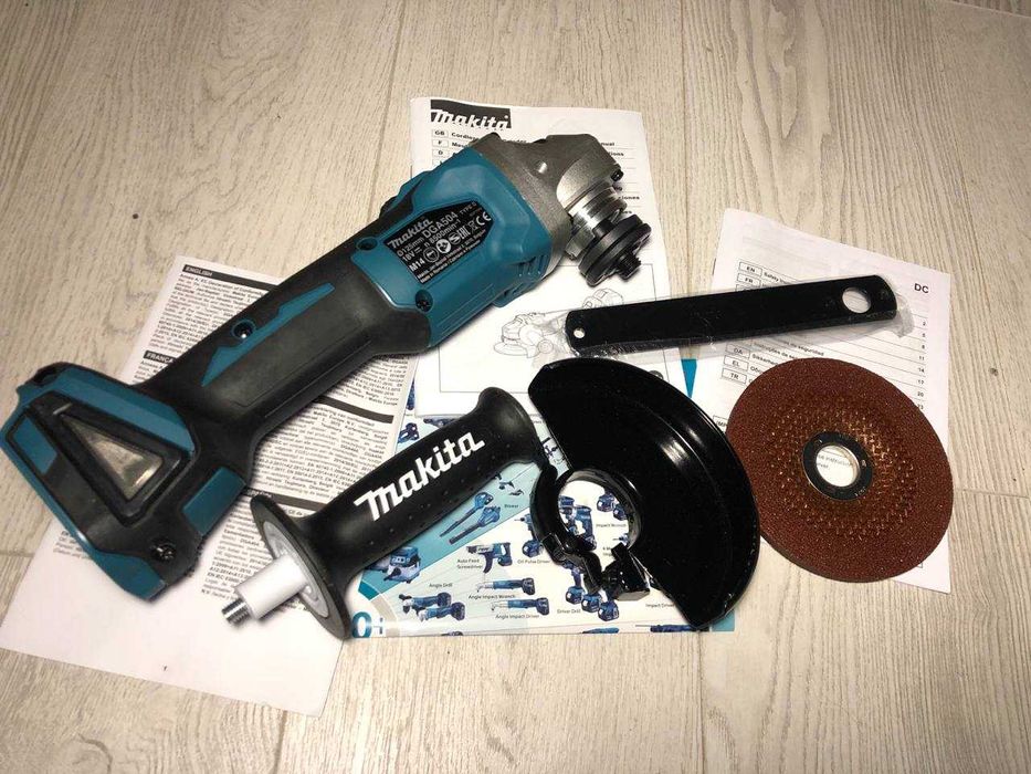 Акумуляторна кутова шліфувальна машина Makita DGA504Z