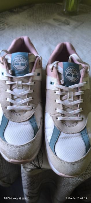 Продам кросівки чоловічі Timberland 42p