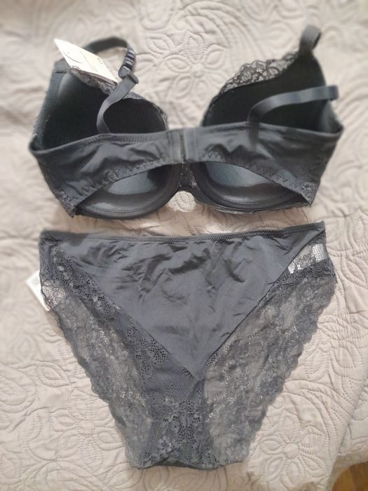 Komplet bielizny grafit C&A 85D