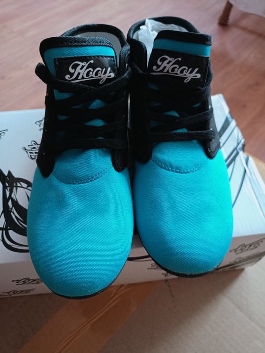 Trampki damskie sportowe