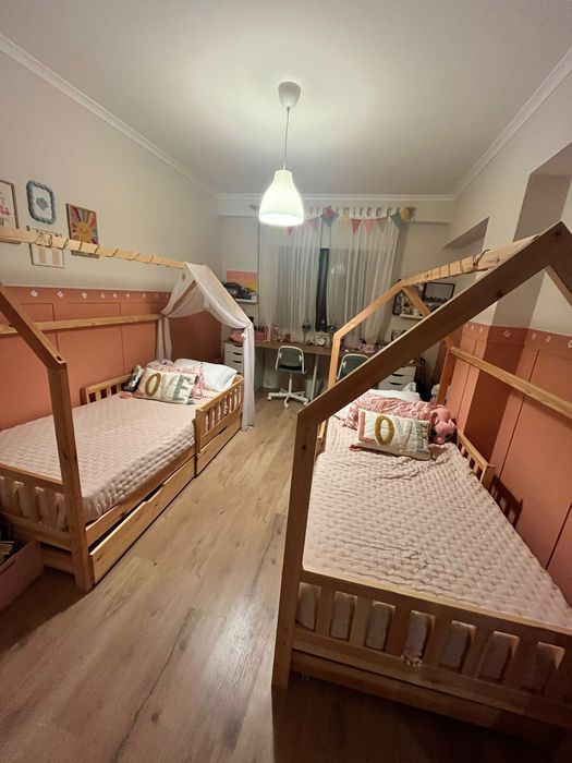 Duas camas casa Homa