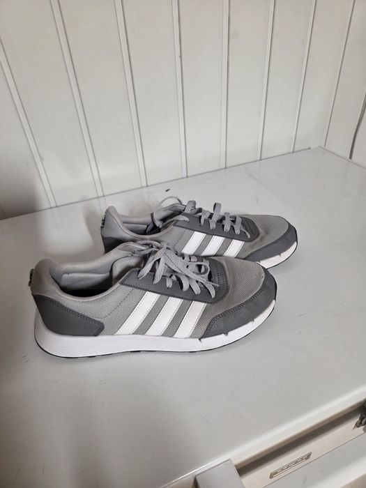 Używane buty sportowe