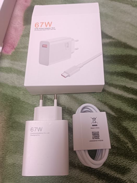 Продам Швидкі зарядки 67вт , нові.