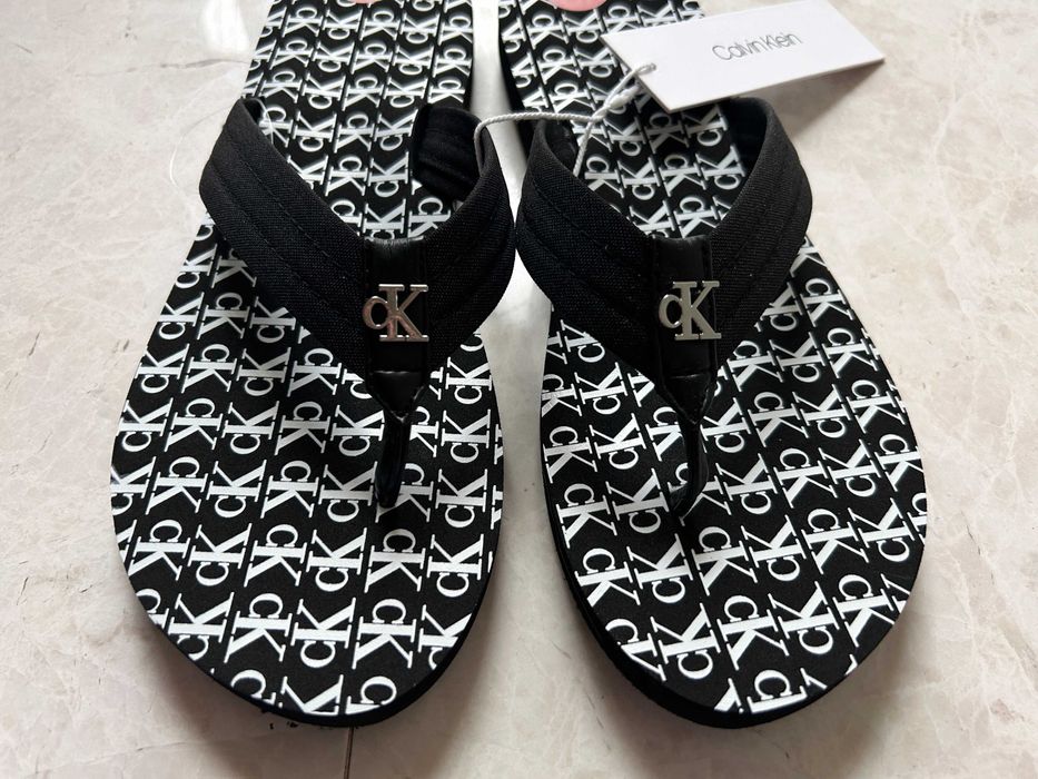 laczki japonki Calvin Klein