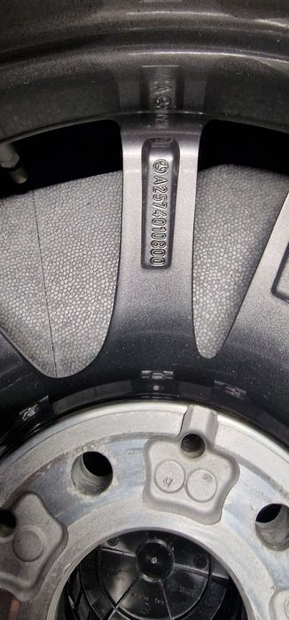 Oryginalne koła zimowe Mercedes-Benz Cls W257 R18