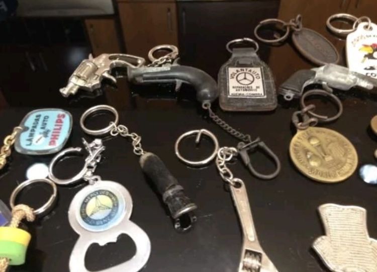 Coleção RARA Porta Chaves anos 70/80/90 (chaveiros)