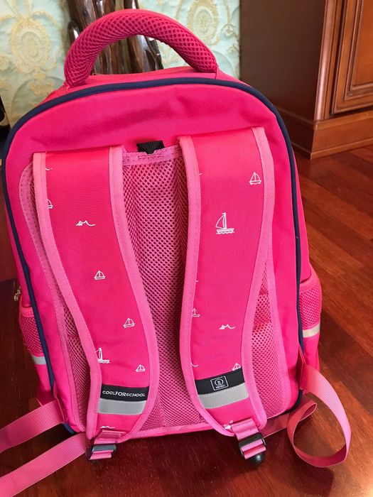 Школьный рюкзак для девочки