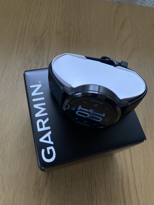 Garmin Venu 4 Slate