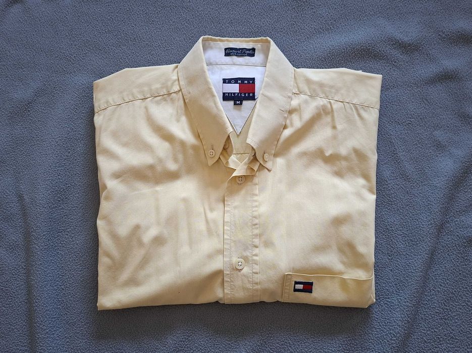 Camisa de manga curta Tommy Hilfiger, tamanho "M"