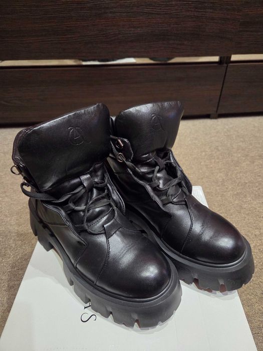 Натуральні шкіряні чоботи 38 розмір 24.8 устілка