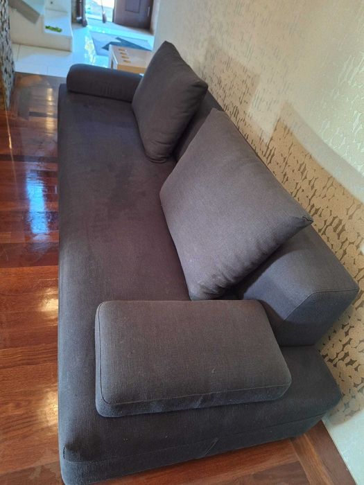 Sofá preto novo sem uso