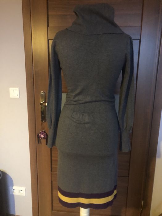 Sukienka z dzianiny szara z golfem LA Knit rozm 36/ 38 S/ M