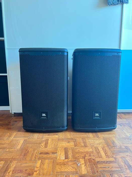 Alugo 2x colunas JBL EON 710
