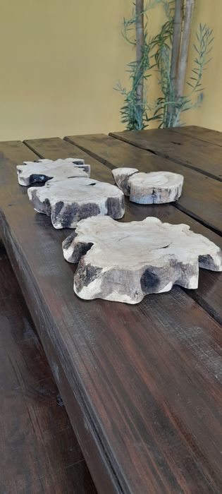 Bases em madeira para Decoração ou para colocar loiça quente.