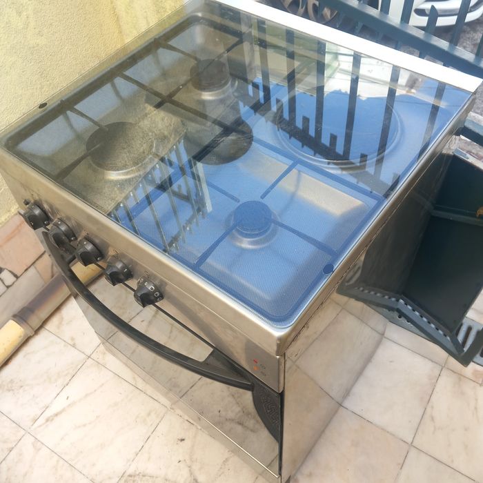 Fogâo Zanussi Gâs Natural 3 Bicos + Placa + Forno Eléctrico