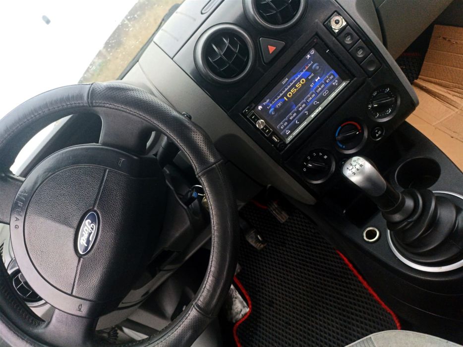 Терміново продам Ford Fusion 2003р