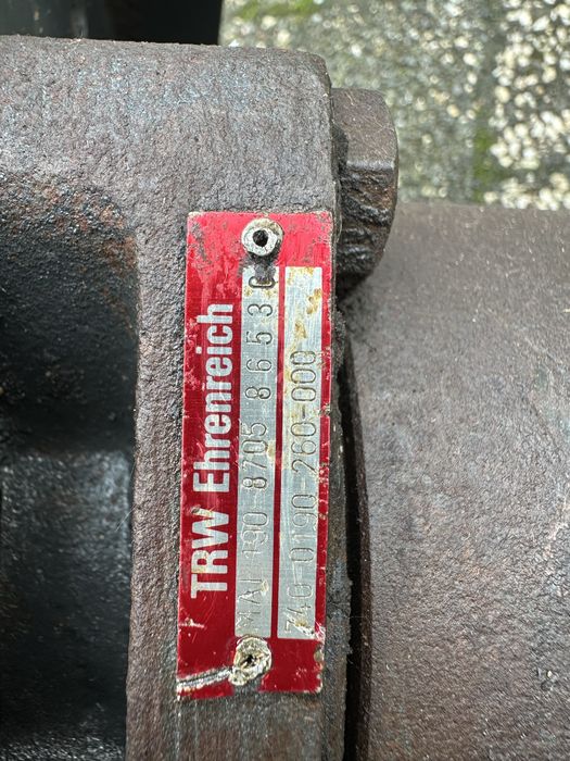 Hydromotor silnik hydrauliczny kół TRW Ehrenreich 4 szpilki
