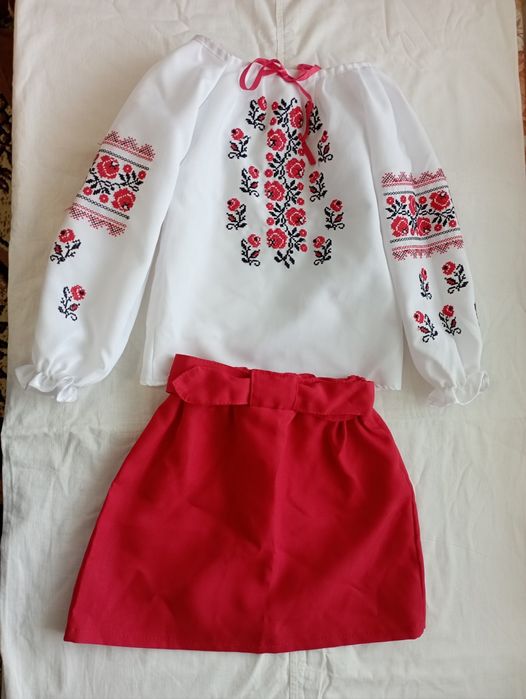 Вишиванка для дівчинки