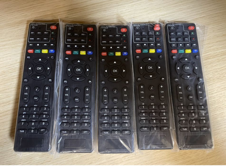 Пульт для спутникового тюнера VIASAT SRT-7600 / 7602