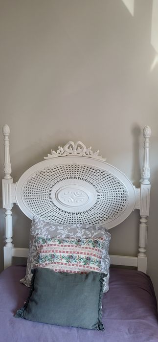 Cama com colchão