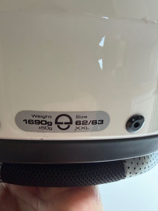 Kask motocyklowy szczękowy